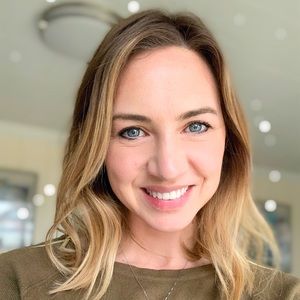 Meet your Posher, Jennie